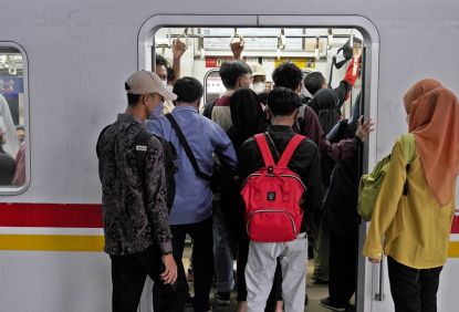 Awal Pekan, KAI Commuter Layani 304 Ribu Lebih Pengguna Pada Jam Sibuk Pagi