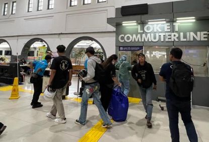 KAI Commuter Layani 2,8 Juta lebih Orang Selama Natal dan Cuti Bersama 2023