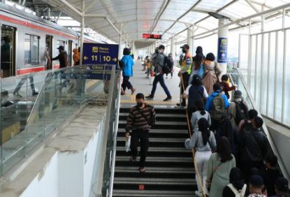 Tren Pengguna Miningkat, KAI Commuter Terus Optimalisasi Pelayanan Di Stasiun-stasiun Transit